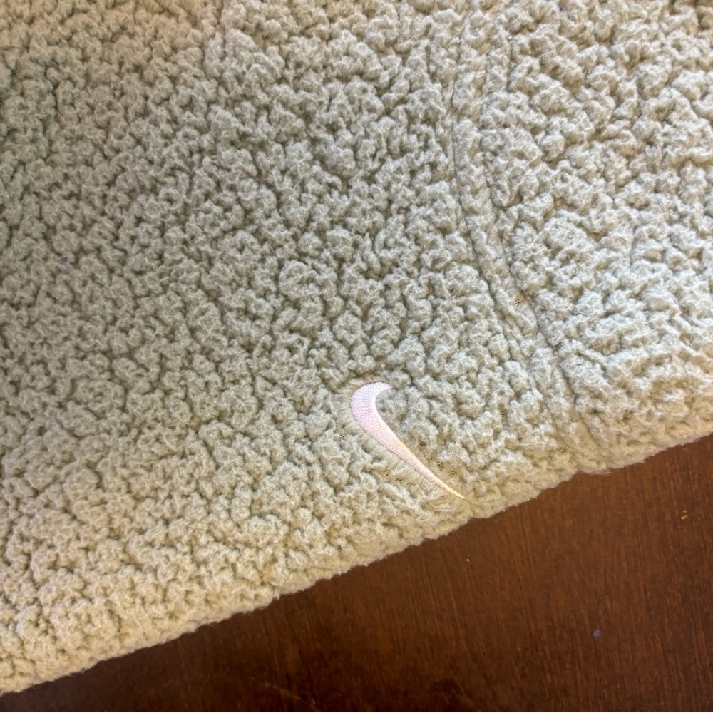 Nike Cream Fleece pants